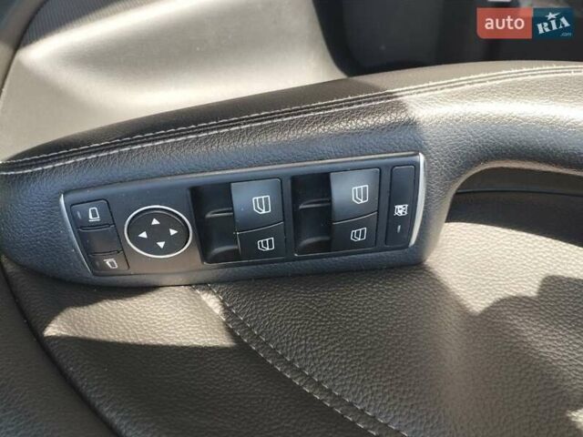 Черный Мерседес Б-класс, объемом двигателя 1.46 л и пробегом 330 тыс. км за 10290 $, фото 11 на Automoto.ua