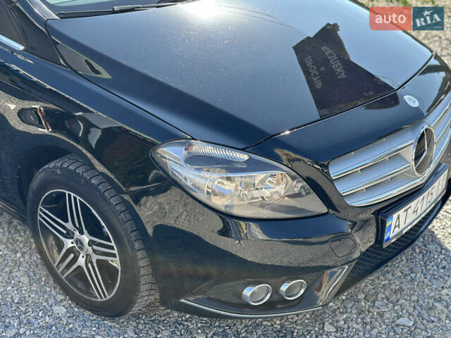 Черный Мерседес Б-класс, объемом двигателя 1.46 л и пробегом 214 тыс. км за 10600 $, фото 3 на Automoto.ua