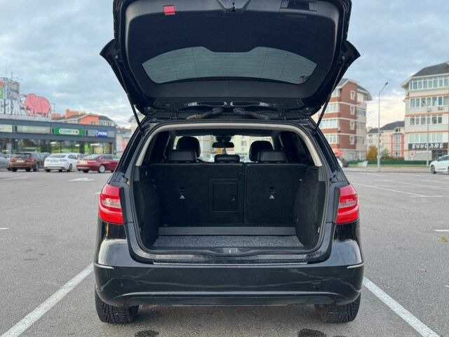 Черный Мерседес Б-класс, объемом двигателя 1.5 л и пробегом 330 тыс. км за 10300 $, фото 22 на Automoto.ua