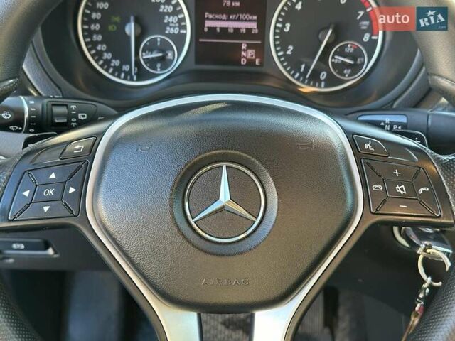 Черный Мерседес Б-класс, объемом двигателя 2 л и пробегом 169 тыс. км за 8590 $, фото 21 на Automoto.ua