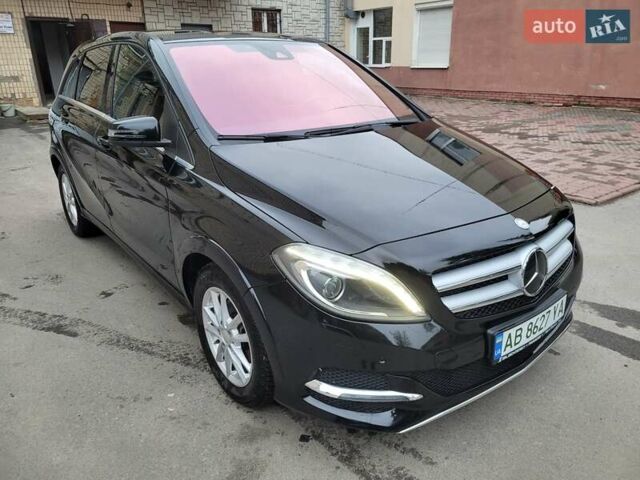 Черный Мерседес Б-класс, объемом двигателя 0 л и пробегом 70 тыс. км за 9700 $, фото 2 на Automoto.ua