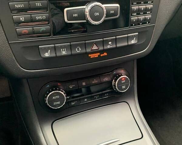 Черный Мерседес Б-класс, объемом двигателя 0 л и пробегом 79 тыс. км за 11999 $, фото 2 на Automoto.ua