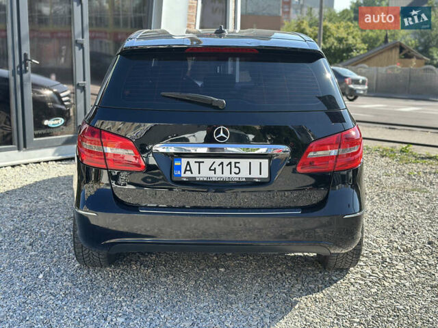 Черный Мерседес Б-класс, объемом двигателя 1.46 л и пробегом 214 тыс. км за 10600 $, фото 5 на Automoto.ua