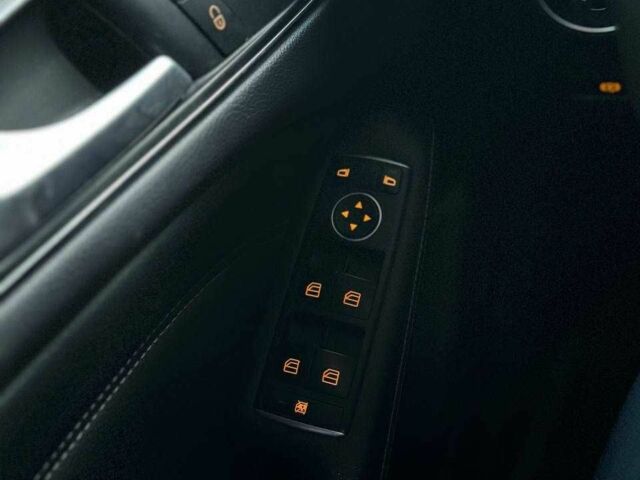 Черный Мерседес Б-класс, объемом двигателя 1.5 л и пробегом 330 тыс. км за 10300 $, фото 15 на Automoto.ua