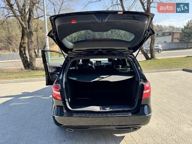 Чорний Мерседес Б-клас, об'ємом двигуна 1.99 л та пробігом 83 тис. км за 11900 $, фото 18 на Automoto.ua