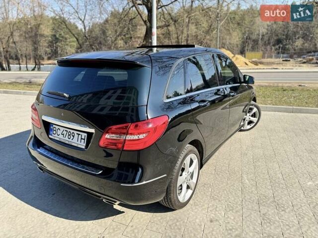 Чорний Мерседес Б-клас, об'ємом двигуна 1.99 л та пробігом 83 тис. км за 11900 $, фото 4 на Automoto.ua