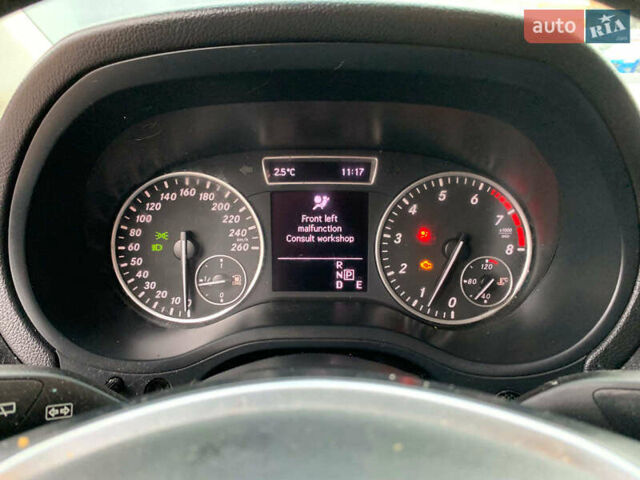 Чорний Мерседес Б-клас, об'ємом двигуна 2 л та пробігом 385 тис. км за 9790 $, фото 31 на Automoto.ua