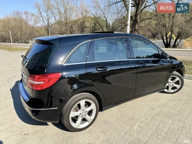 Чорний Мерседес Б-клас, об'ємом двигуна 1.99 л та пробігом 83 тис. км за 11900 $, фото 5 на Automoto.ua