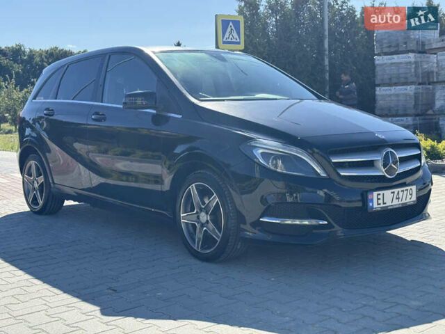 Мерседес Б-клас 2015 у Львові на Automoto.ua Чорний Мерседес Б-клас, об'ємом двигуна 0 л та пробігом 80 тис. км за 9900 $, фото 1 на Automoto.ua