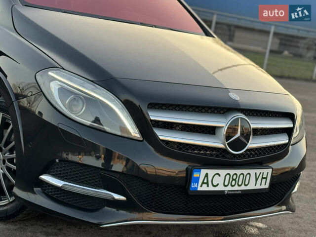 Черный Мерседес Б-класс, объемом двигателя 0 л и пробегом 88 тыс. км за 8750 $, фото 27 на Automoto.ua