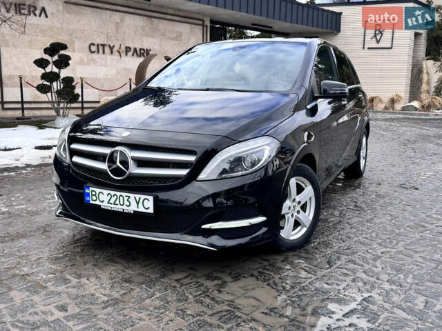 Черный Мерседес Б-класс, объемом двигателя 0 л и пробегом 160 тыс. км за 8200 $, фото 1 на Automoto.ua