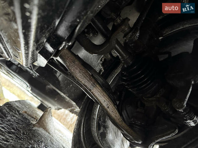 Чорний Мерседес Б-клас, об'ємом двигуна 0 л та пробігом 123 тис. км за 8800 $, фото 28 на Automoto.ua