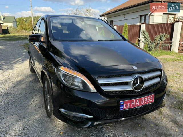 Черный Мерседес Б-класс, объемом двигателя 0 л и пробегом 120 тыс. км за 9499 $, фото 3 на Automoto.ua