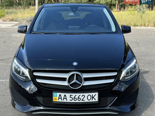 Черный Мерседес Б-класс, объемом двигателя 1.6 л и пробегом 210 тыс. км за 11800 $, фото 2 на Automoto.ua