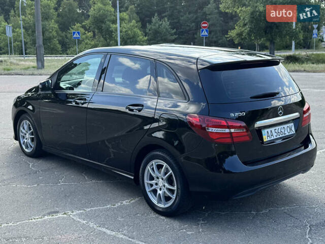 Черный Мерседес Б-класс, объемом двигателя 1.6 л и пробегом 210 тыс. км за 11800 $, фото 5 на Automoto.ua