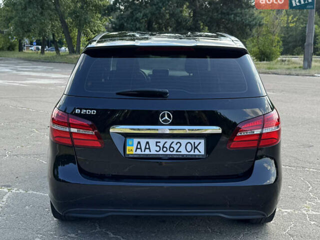 Черный Мерседес Б-класс, объемом двигателя 1.6 л и пробегом 210 тыс. км за 11800 $, фото 6 на Automoto.ua