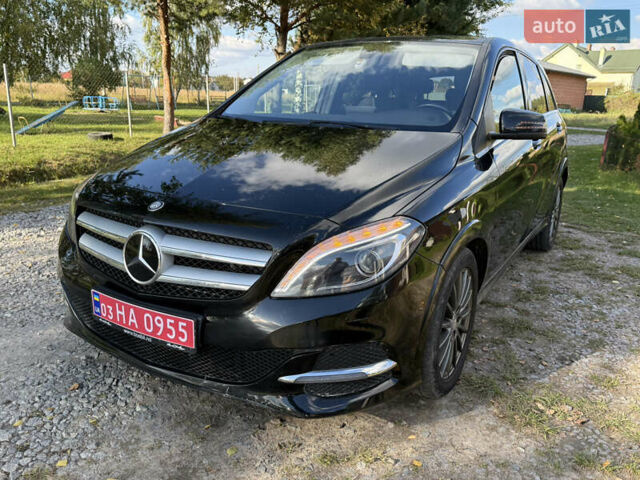 Черный Мерседес Б-класс, объемом двигателя 0 л и пробегом 120 тыс. км за 9499 $, фото 2 на Automoto.ua