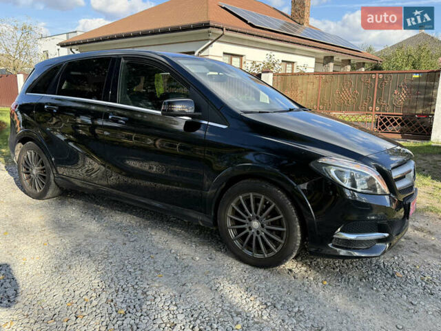 Черный Мерседес Б-класс, объемом двигателя 0 л и пробегом 120 тыс. км за 9499 $, фото 6 на Automoto.ua