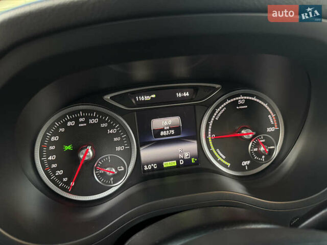 Черный Мерседес Б-класс, объемом двигателя 0 л и пробегом 88 тыс. км за 8750 $, фото 37 на Automoto.ua