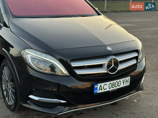 Черный Мерседес Б-класс, объемом двигателя 0 л и пробегом 88 тыс. км за 8750 $, фото 17 на Automoto.ua