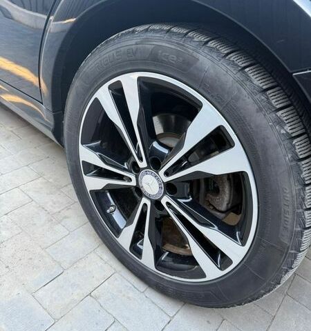 Чорний Мерседес Б-клас, об'ємом двигуна 0 л та пробігом 96 тис. км за 11500 $, фото 4 на Automoto.ua