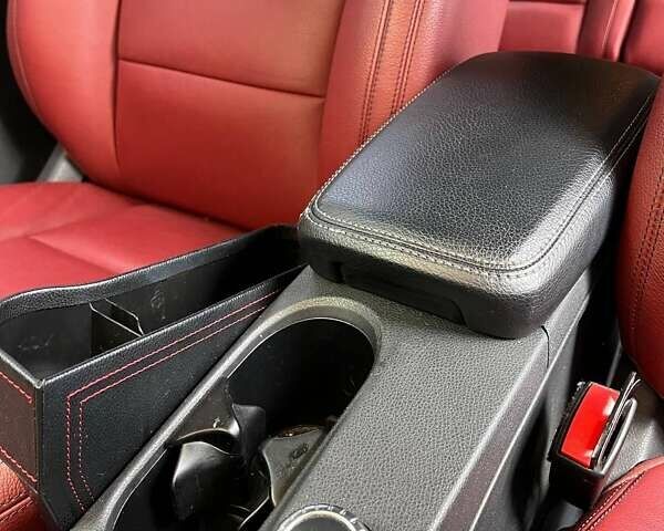 Чорний Мерседес Б-клас, об'ємом двигуна 0 л та пробігом 193 тис. км за 10500 $, фото 8 на Automoto.ua