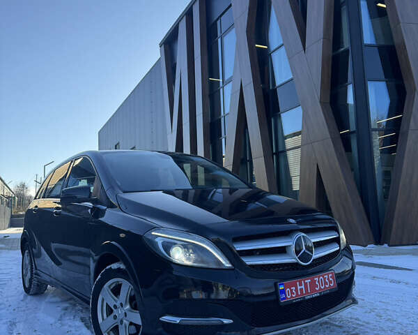 Черный Мерседес Б-класс, объемом двигателя 0 л и пробегом 111 тыс. км за 8799 $, фото 32 на Automoto.ua