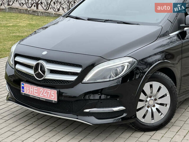 Черный Мерседес Б-класс, объемом двигателя 0 л и пробегом 72 тыс. км за 10550 $, фото 14 на Automoto.ua