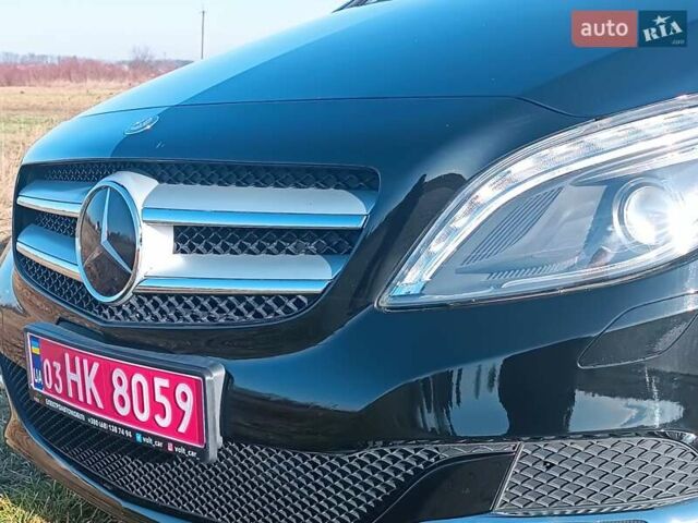 Чорний Мерседес Б-клас, об'ємом двигуна 0 л та пробігом 76 тис. км за 9999 $, фото 14 на Automoto.ua