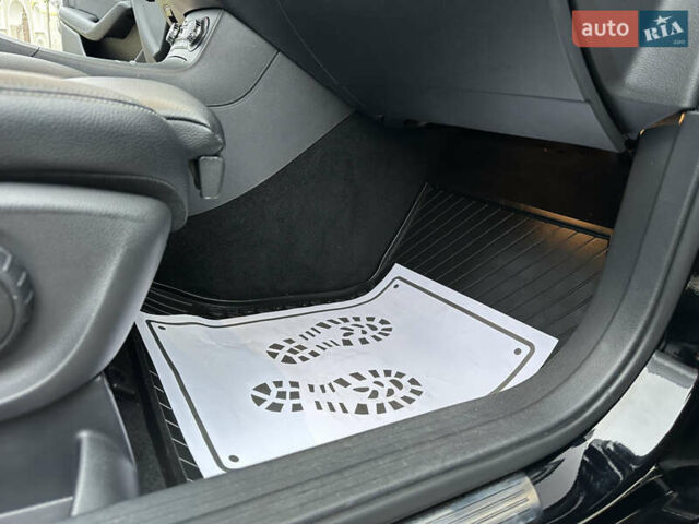 Черный Мерседес Б-класс, объемом двигателя 0 л и пробегом 72 тыс. км за 10550 $, фото 56 на Automoto.ua