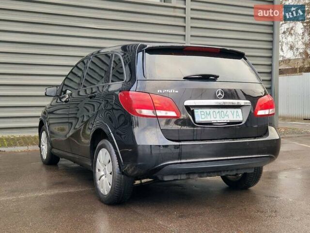 Чорний Мерседес Б-клас, об'ємом двигуна 0 л та пробігом 100 тис. км за 10700 $, фото 12 на Automoto.ua