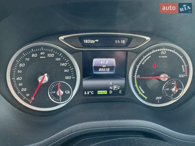 Чорний Мерседес Б-клас, об'ємом двигуна 0 л та пробігом 85 тис. км за 9999 $, фото 12 на Automoto.ua