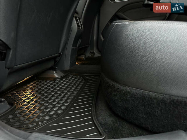 Черный Мерседес Б-класс, объемом двигателя 0 л и пробегом 72 тыс. км за 10550 $, фото 50 на Automoto.ua