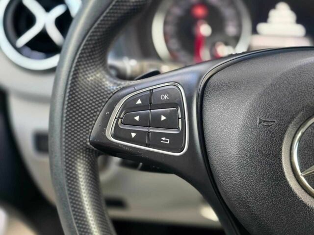 Черный Мерседес Б-класс, объемом двигателя 2.2 л и пробегом 105 тыс. км за 14099 $, фото 18 на Automoto.ua