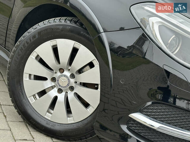 Черный Мерседес Б-класс, объемом двигателя 0 л и пробегом 72 тыс. км за 10550 $, фото 9 на Automoto.ua