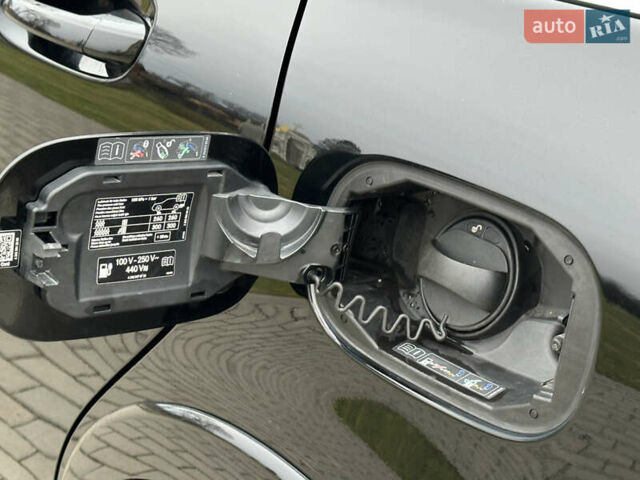 Черный Мерседес Б-класс, объемом двигателя 0 л и пробегом 72 тыс. км за 10550 $, фото 23 на Automoto.ua