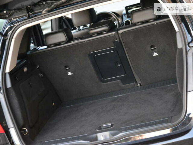 Черный Мерседес Б-класс, объемом двигателя 0 л и пробегом 127 тыс. км за 14000 $, фото 21 на Automoto.ua