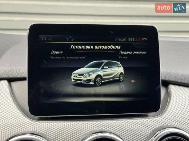 Черный Мерседес Б-класс, объемом двигателя 0 л и пробегом 93 тыс. км за 11300 $, фото 97 на Automoto.ua