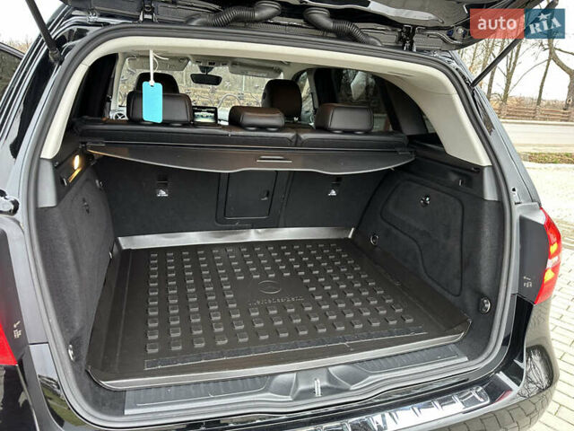 Черный Мерседес Б-класс, объемом двигателя 0 л и пробегом 72 тыс. км за 10550 $, фото 60 на Automoto.ua