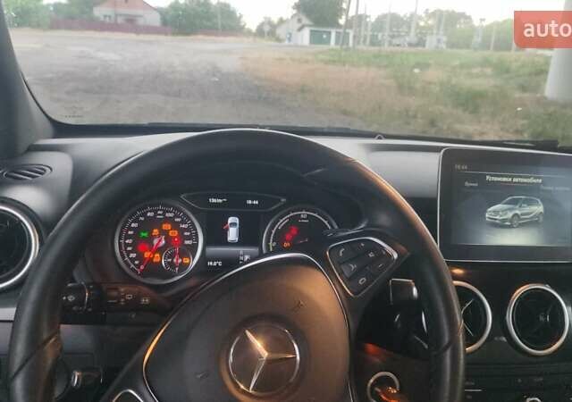 Чорний Мерседес Б-клас, об'ємом двигуна 0 л та пробігом 130 тис. км за 10950 $, фото 28 на Automoto.ua