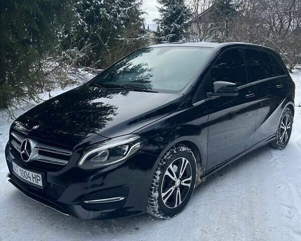 Черный Мерседес Б-класс, объемом двигателя 1.46 л и пробегом 215 тыс. км за 15400 $, фото 5 на Automoto.ua