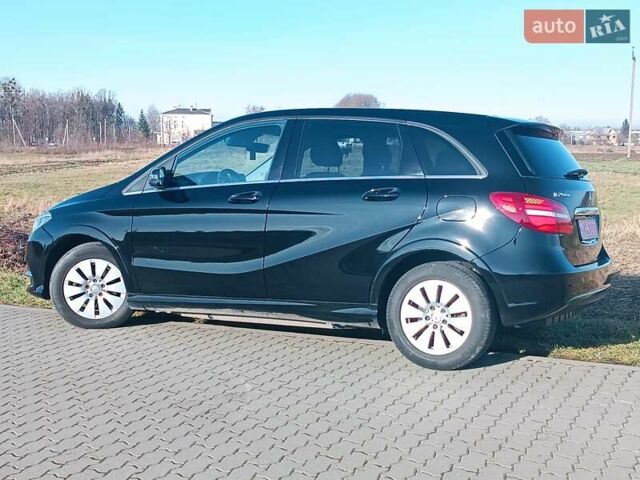 Чорний Мерседес Б-клас, об'ємом двигуна 0 л та пробігом 76 тис. км за 9999 $, фото 13 на Automoto.ua