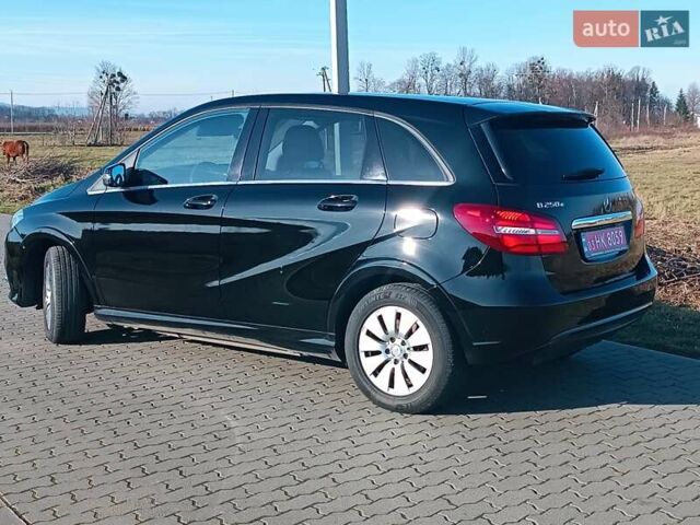 Чорний Мерседес Б-клас, об'ємом двигуна 0 л та пробігом 76 тис. км за 9999 $, фото 7 на Automoto.ua