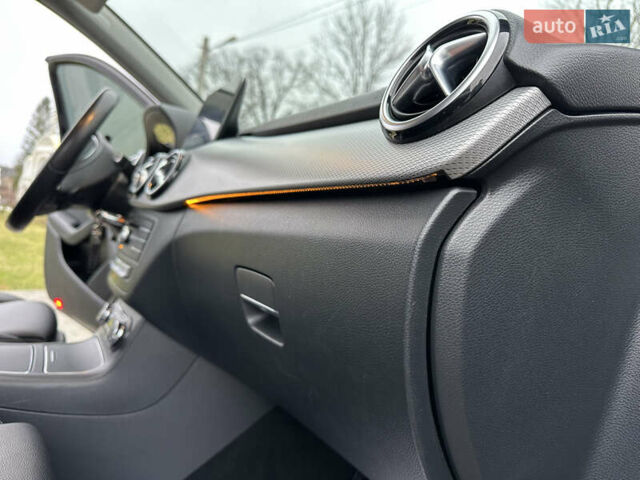 Черный Мерседес Б-класс, объемом двигателя 0 л и пробегом 72 тыс. км за 10550 $, фото 55 на Automoto.ua