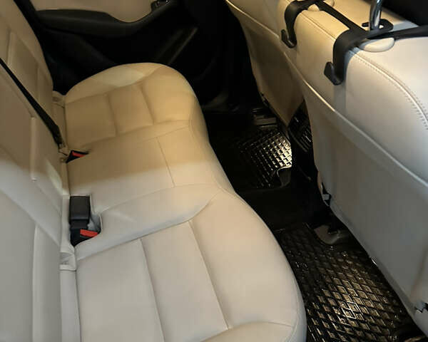 Черный Мерседес Б-класс, объемом двигателя 0 л и пробегом 100 тыс. км за 12700 $, фото 7 на Automoto.ua