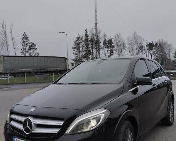 Черный Мерседес Б-класс, объемом двигателя 0 л и пробегом 100 тыс. км за 11300 $, фото 16 на Automoto.ua