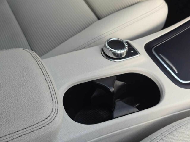 Черный Мерседес Б-класс, объемом двигателя 2.2 л и пробегом 105 тыс. км за 14099 $, фото 21 на Automoto.ua