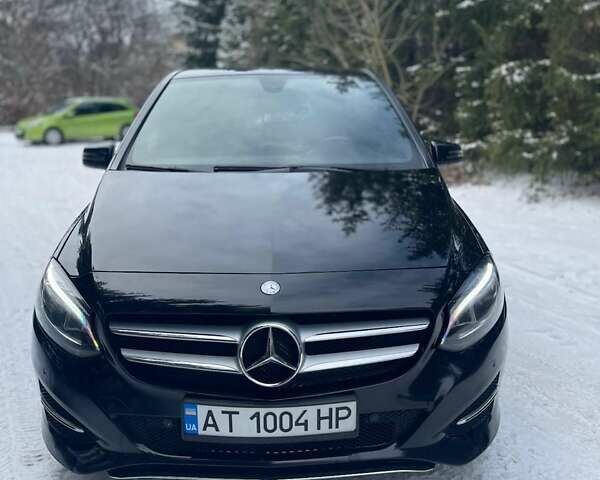 Черный Мерседес Б-класс, объемом двигателя 1.46 л и пробегом 215 тыс. км за 15400 $, фото 19 на Automoto.ua