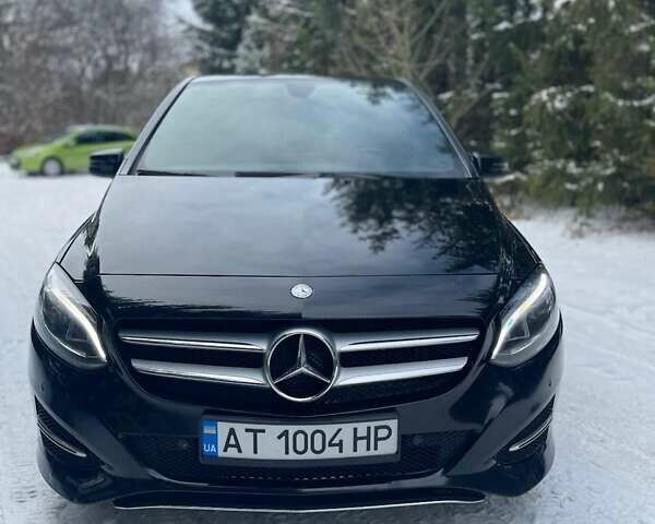 Черный Мерседес Б-класс, объемом двигателя 1.46 л и пробегом 215 тыс. км за 15400 $, фото 20 на Automoto.ua