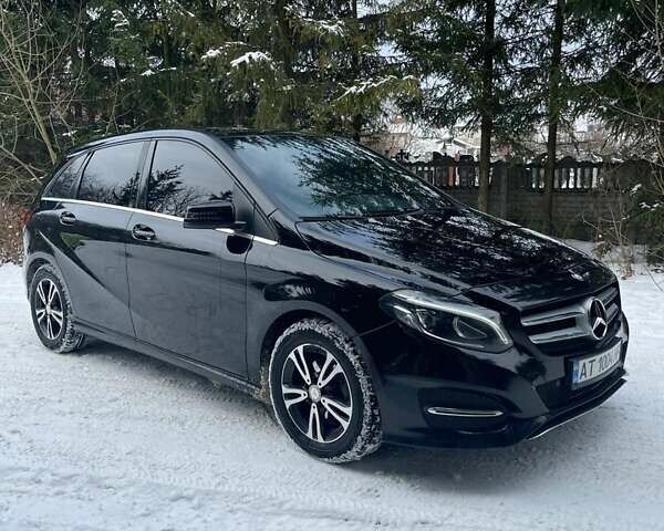 Черный Мерседес Б-класс, объемом двигателя 1.46 л и пробегом 215 тыс. км за 15400 $, фото 9 на Automoto.ua